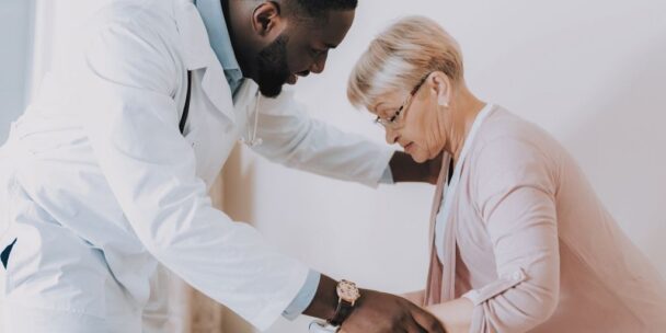 2022-11_5 Reasons Why Healthcare Professionals Should Not Delay Planning for Retirement